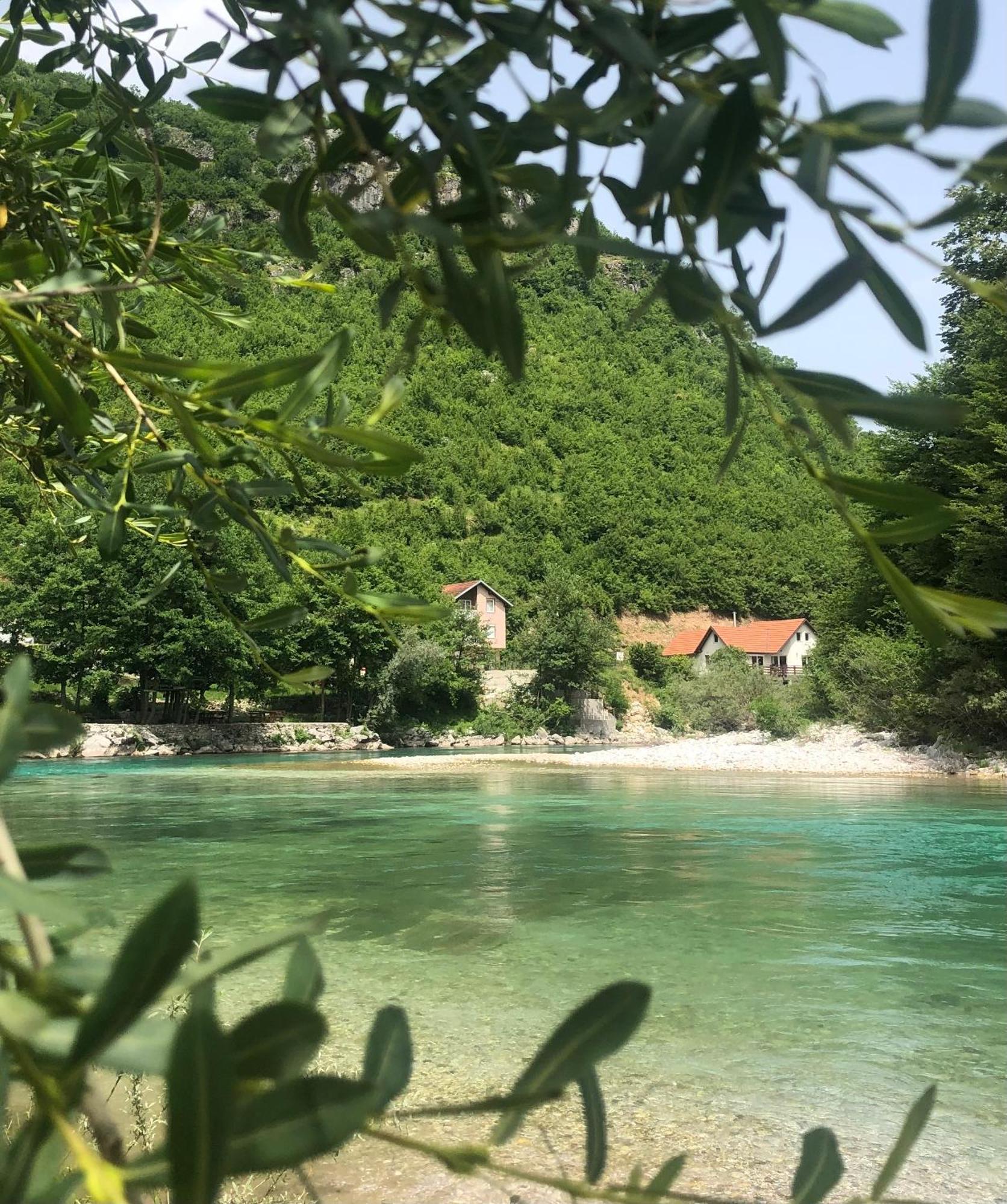 Villa Pjene Konjic Buitenkant foto