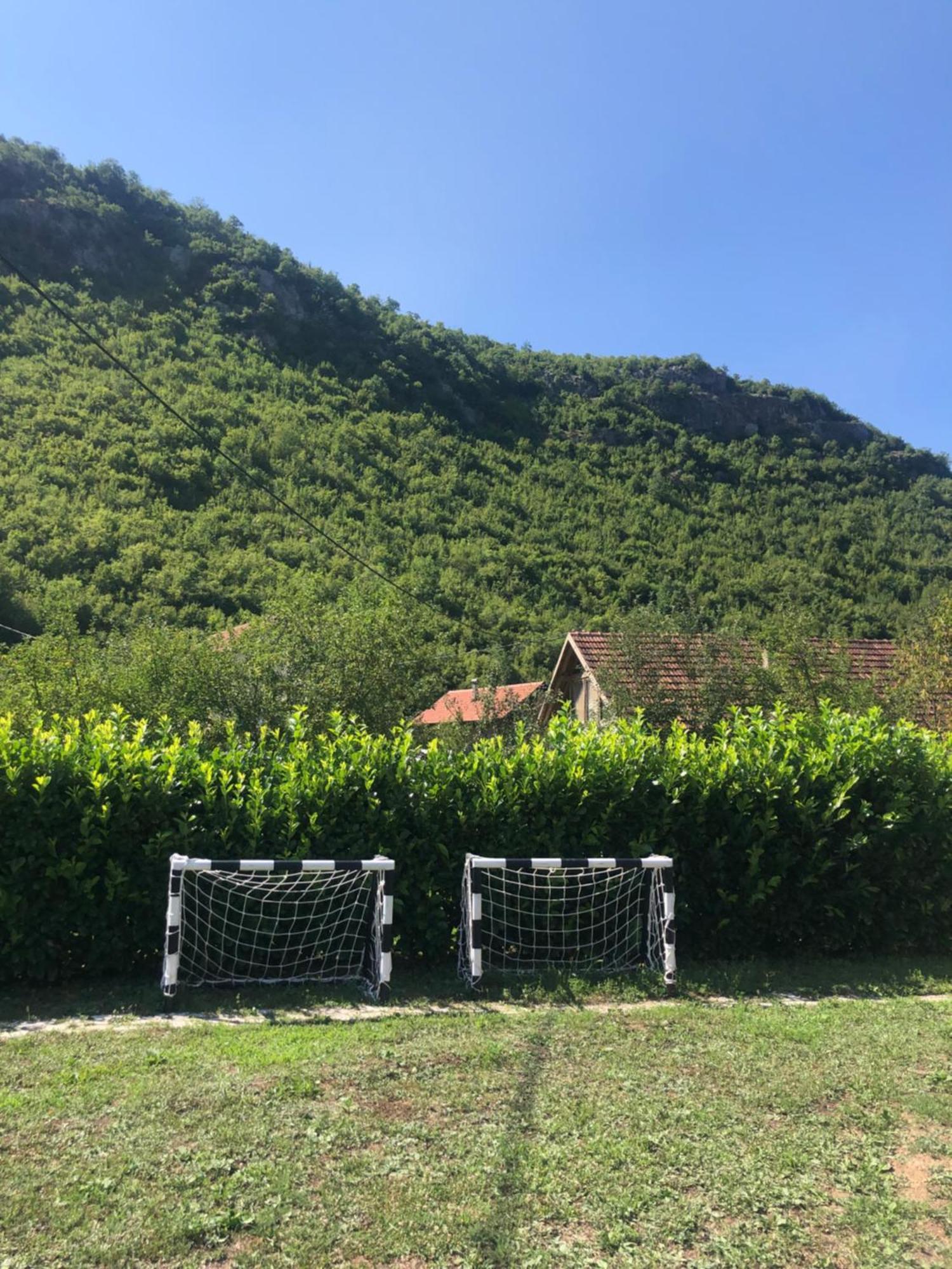 Villa Pjene Konjic Buitenkant foto